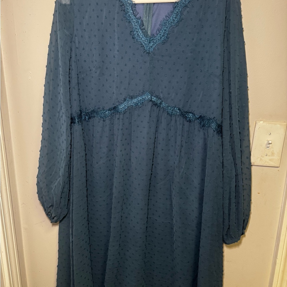 Elegant Blue Chiffon Dress - Picture 6 of 6